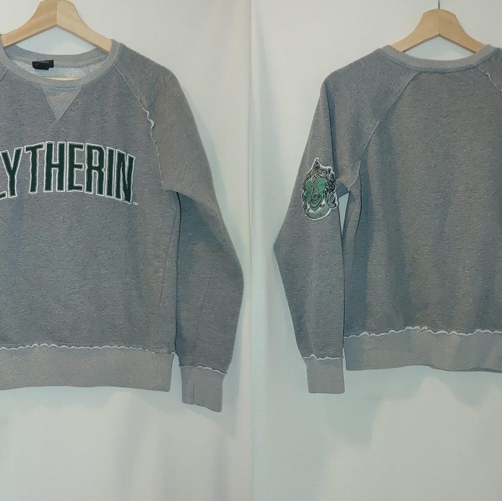 The Wizarding World of Harry Potter Universal Studios Slytherin Crew Neck Unisex